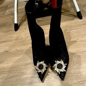 Black Glitter booties!